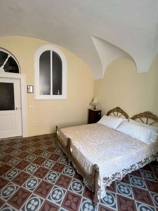 לוצ'רה B&B Palazzo Lombardi מראה חיצוני תמונה